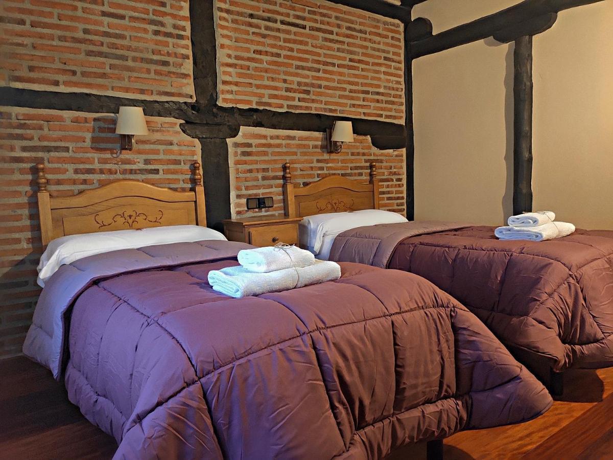 Posada De Candelario Eksteriør bilde