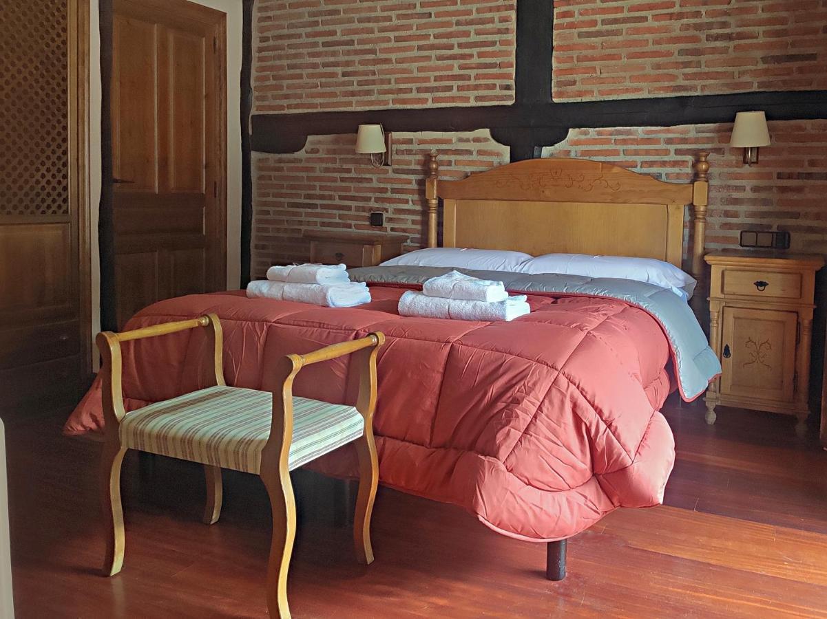 Posada De Candelario Eksteriør bilde