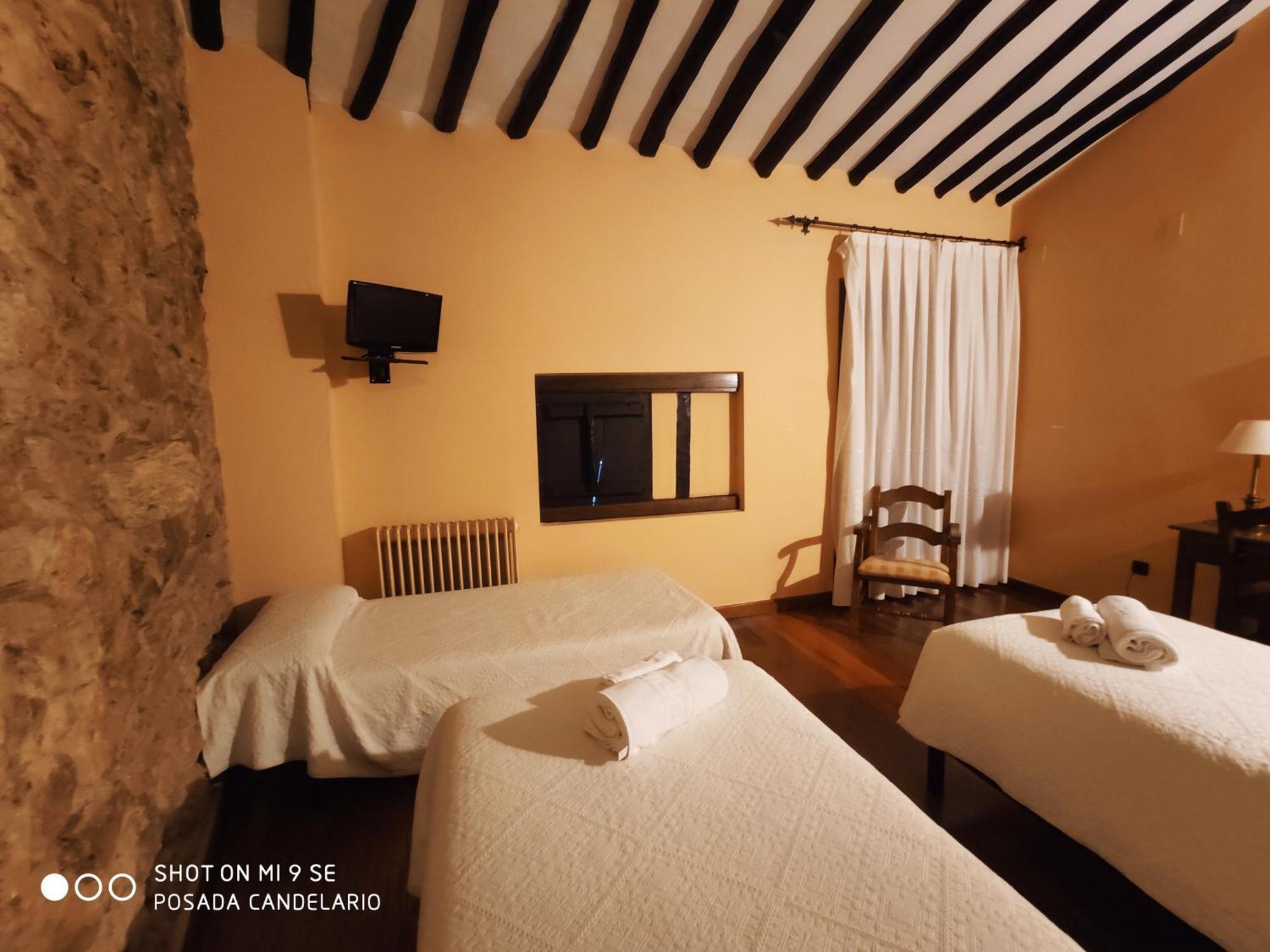 Posada De Candelario Rom bilde